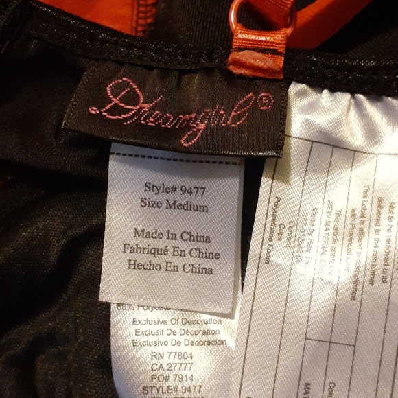 Costume - Picture 9 of 9